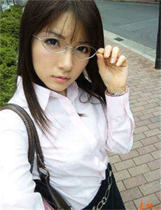 亚洲 在线 成 人色色-18japonensis日本欧美18